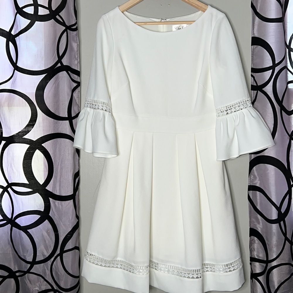 Eliza J white bell sleeve dress size 8